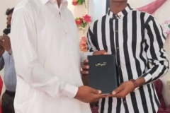 Pakistan-bible-group-image29