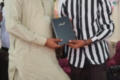 Pakistan-bible-group-image34