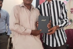 Pakistan-bible-group-image45